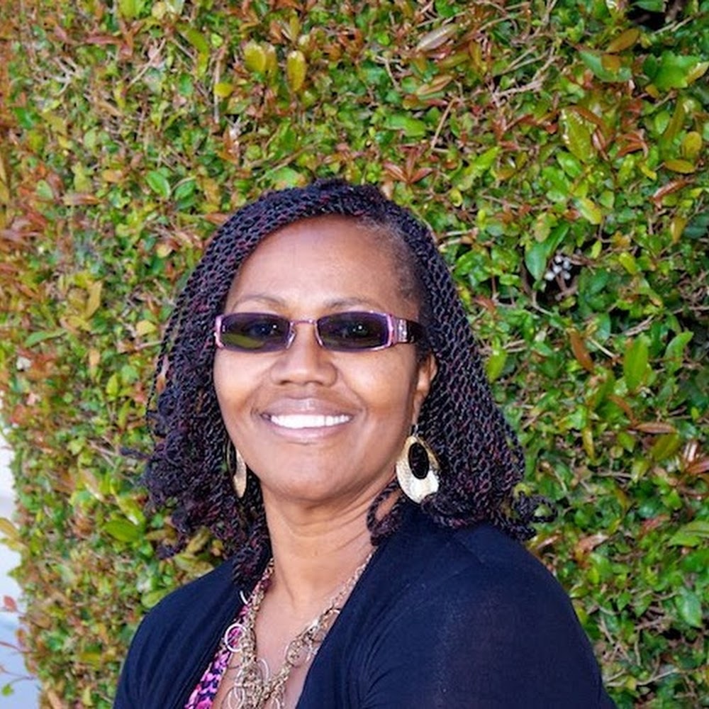 Meet your Posher, Gwen